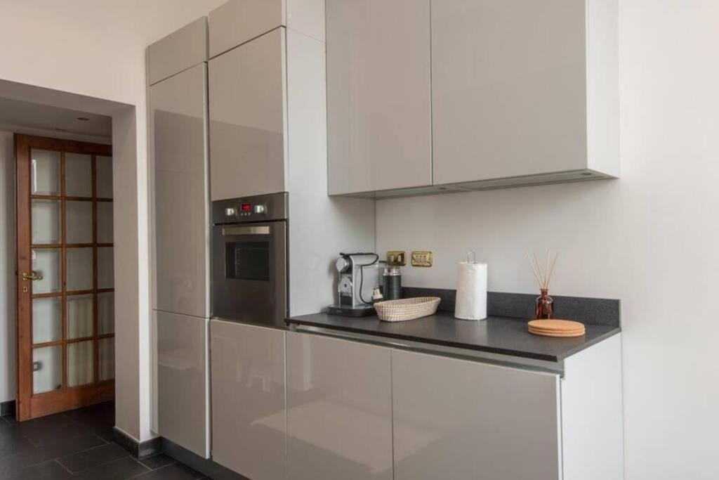 Vatican Luxury View Apartment *
