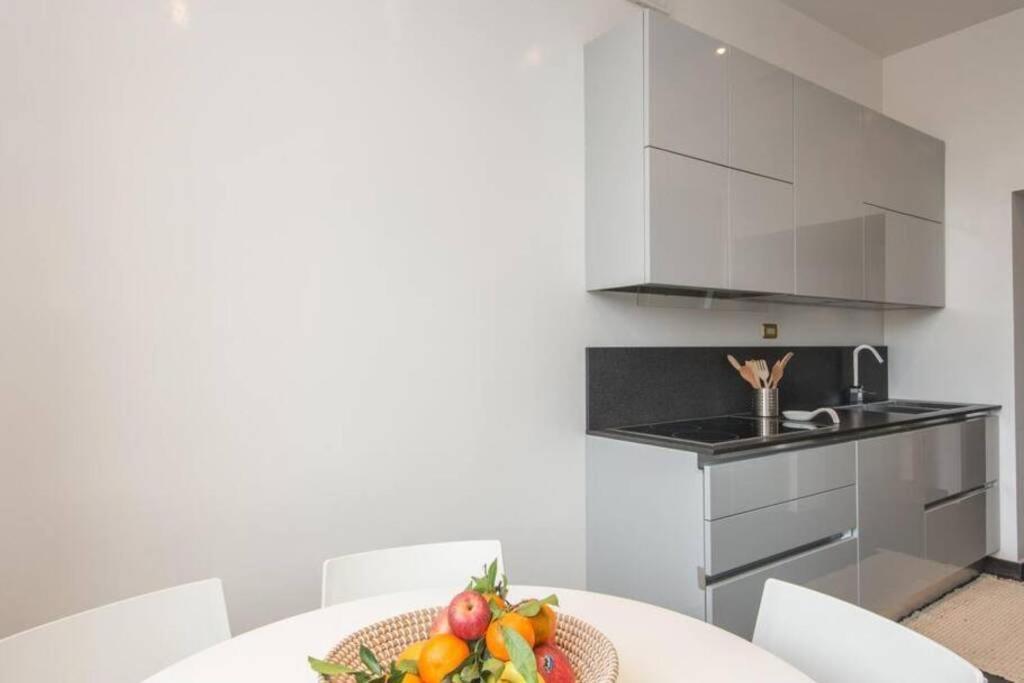 Vatican Luxury View Apartment *